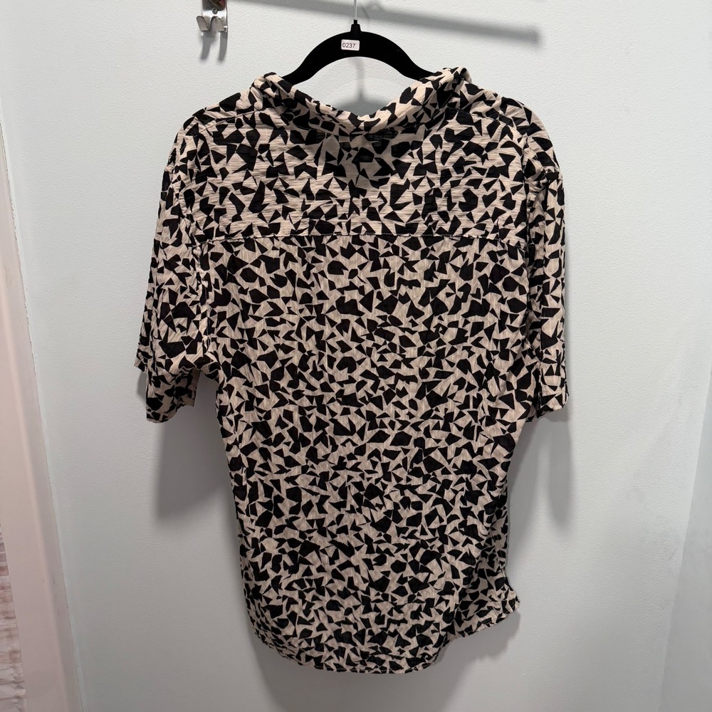 Zara Button Down Shirt Black White‎ Large Geometric Abstract Casual Summer Wear